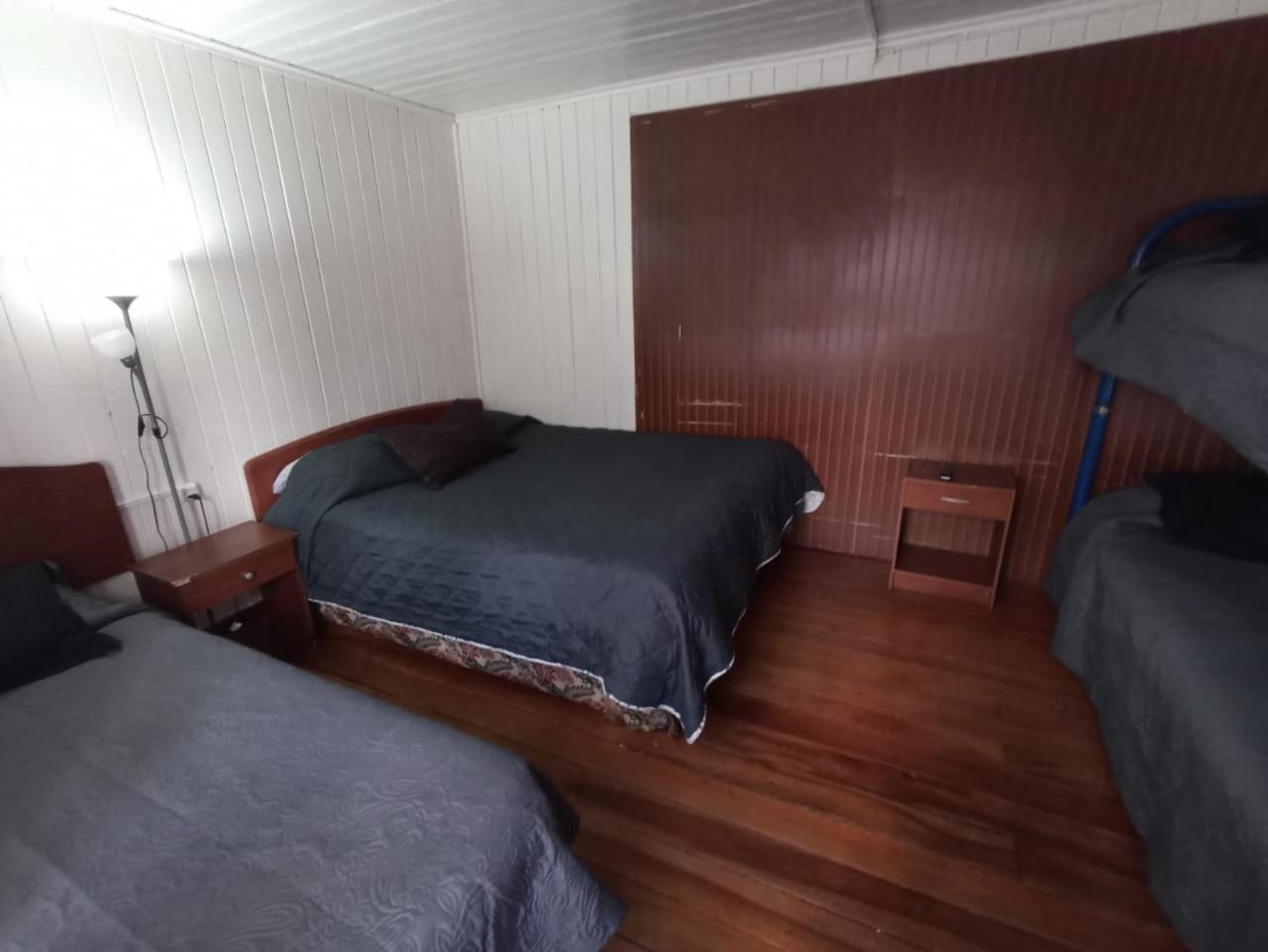 Hostal Familiar Santa Maria Osorno Esterno foto